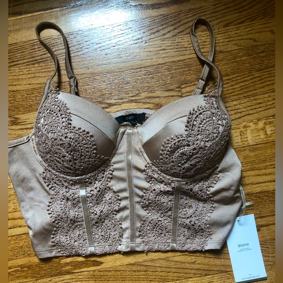 Other - Nude bustier